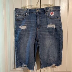 Women’s Jordache shorts size 31